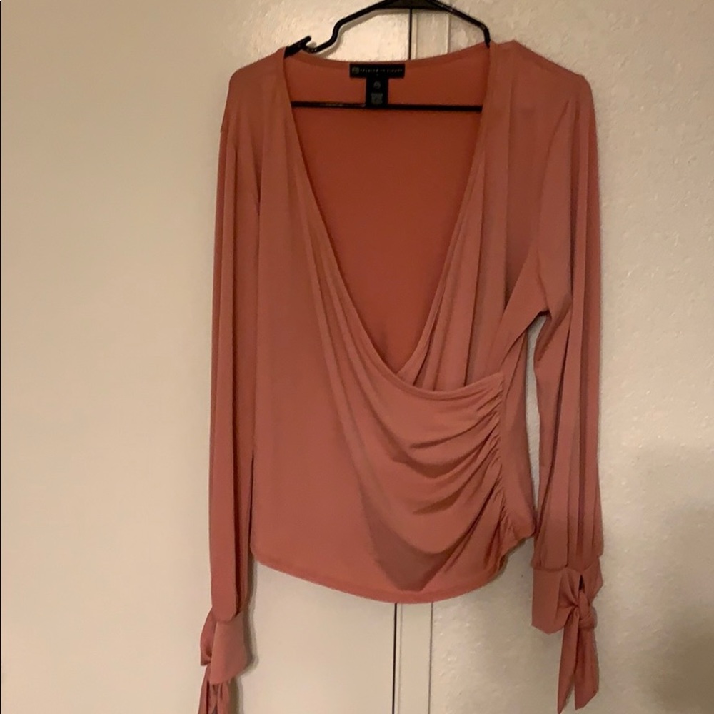 Mauve top/fo wrap